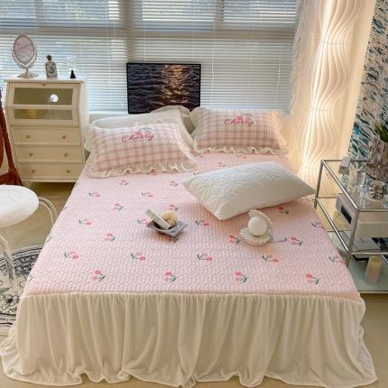 91家纺网 家纺一手货源 找家纺 昔可家纺 2021新款秋冬超仙牛奶宝宝绒床裙 少女心小樱桃