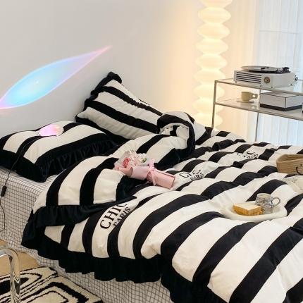 昔可 2021新款黑色花边牛奶绒四件套 香香条纹