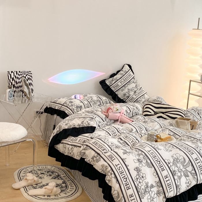 91家纺网 家纺一手货源 找家纺 昔可 2021新款黑色花边牛奶绒四件套 优雅生活