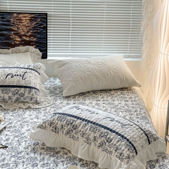 91家纺网 家纺一手货源 找家纺 昔可家纺 2021新款秋冬超仙牛奶宝宝绒床裙 小山茶 黑