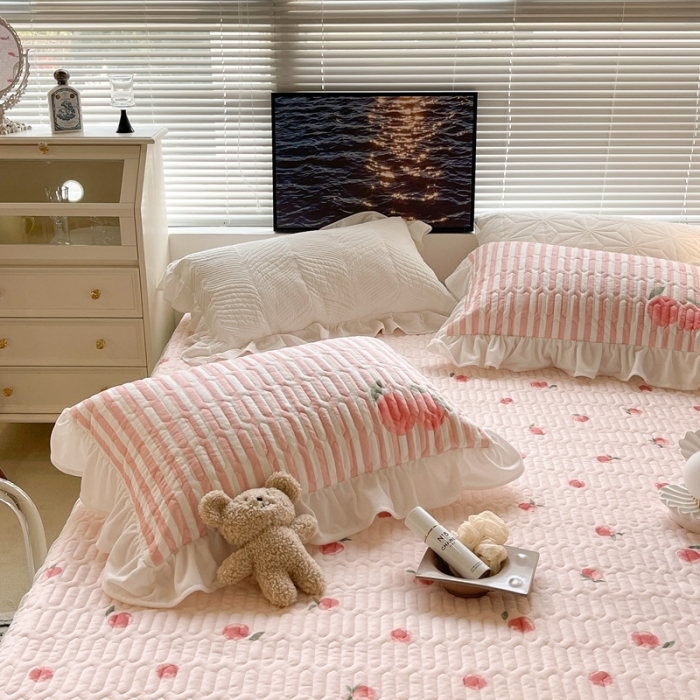 91家纺网 家纺一手货源 找家纺 昔可家纺 2021新款秋冬超仙牛奶宝宝绒床裙 元气小小桔