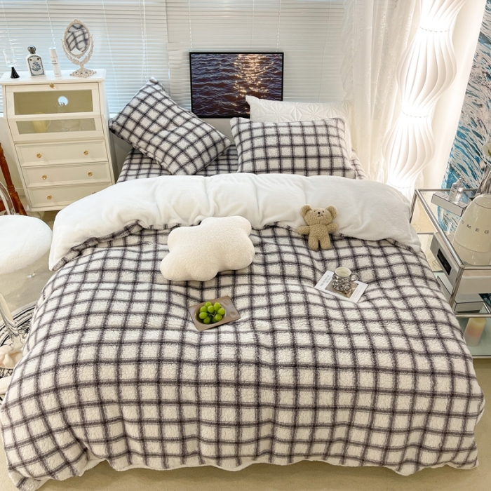 91家纺网 家纺一手货源 找家纺 昔可家纺 2021新款泰迪羊羔绒印花四件套小香风格子