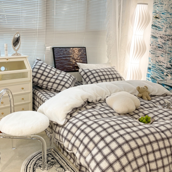 91家纺网 家纺一手货源 找家纺 昔可家纺 2021新款泰迪羊羔绒印花四件套小香风格子