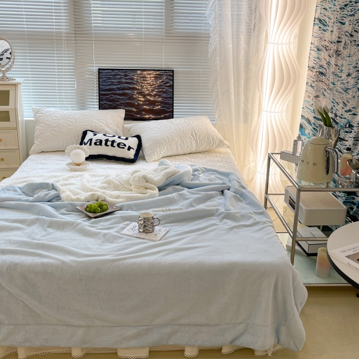 91家纺网 家纺一手货源 找家纺 昔可家纺 2021新款素色牛奶绒羊羔绒毛毯 奶油蓝