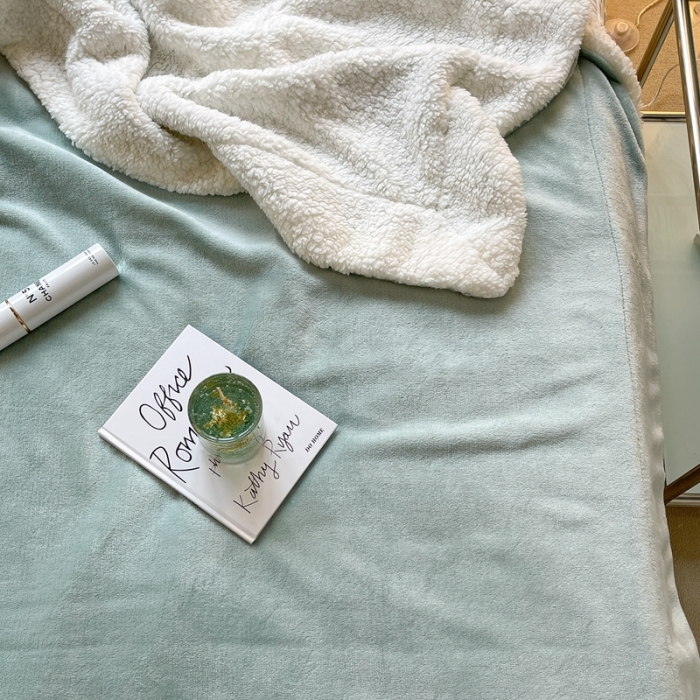 91家纺网 家纺一手货源 找家纺 昔可家纺 2021新款素色牛奶绒羊羔绒毛毯 奶油绿