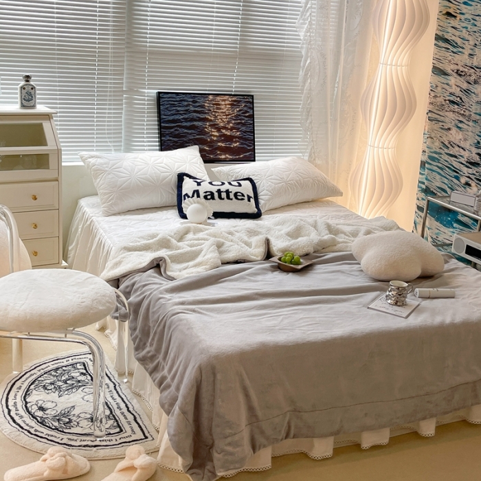 91家纺网 家纺一手货源 找家纺 昔可家纺 2021新款素色牛奶绒羊羔绒毛毯 香奶奶灰