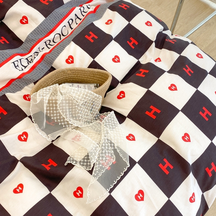 91家纺网 家纺一手货源 找家纺 昔可家纺 2021新款棉加牛奶绒四件套 棋盘格H