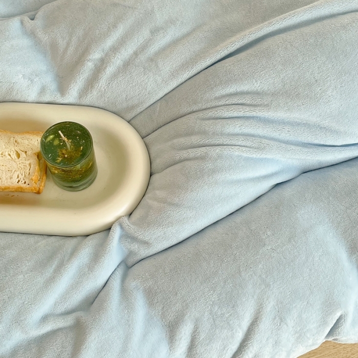 91家纺网 家纺一手货源 找家纺 昔可家纺 2021新款撞色牛奶绒四件套 奶黄拼奶油蓝