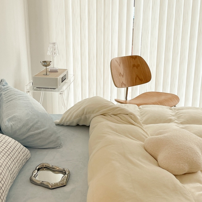 91家纺网 家纺一手货源 找家纺 昔可家纺 2021新款撞色牛奶绒四件套 奶霜白