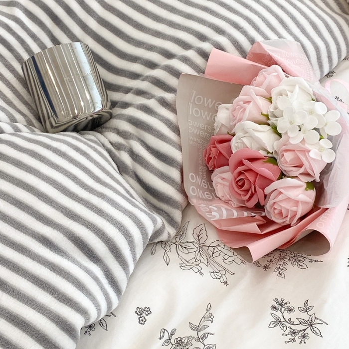 91家纺网 家纺一手货源 找家纺 昔可家纺 2021新款棉加牛奶绒四件套 素描水墨花