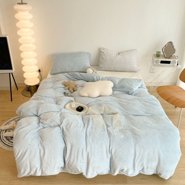 91家纺网 家纺一手货源 找家纺 昔可家纺 2021新款撞色牛奶绒四件套 奶油蓝