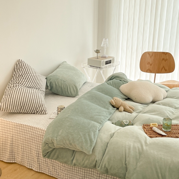 91家纺网 家纺一手货源 找家纺 昔可家纺 2021新款撞色牛奶绒四件套 奶油绿