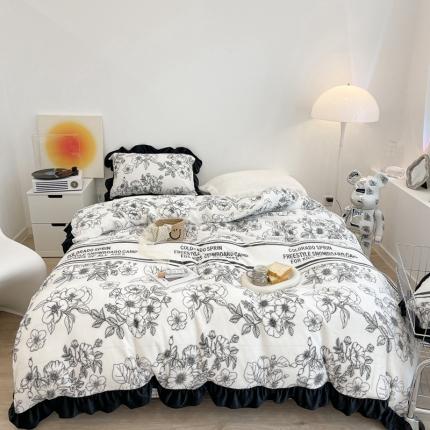 91家纺网 家纺一手货源 找家纺 昔可家纺 2021新款黑色花边牛奶绒四件套 黑茶