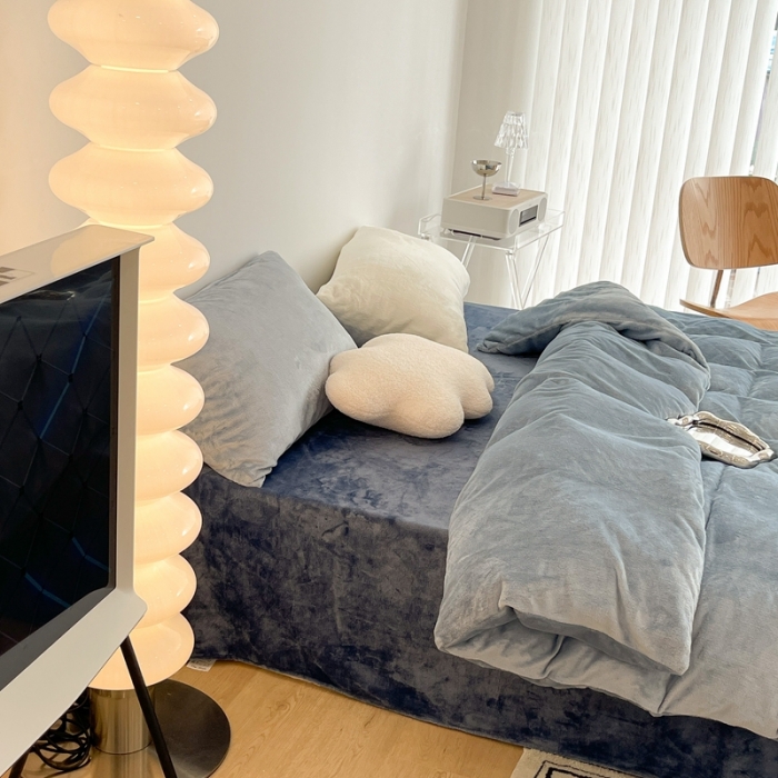 91家纺网 家纺一手货源 找家纺 昔可家纺 2021新款撞色牛奶绒四件套 柔雾蓝