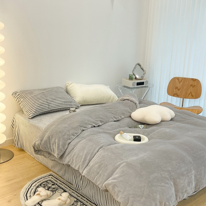 91家纺网 家纺一手货源 找家纺 昔可家纺 2021新款撞色牛奶绒四件套 香奶奶灰