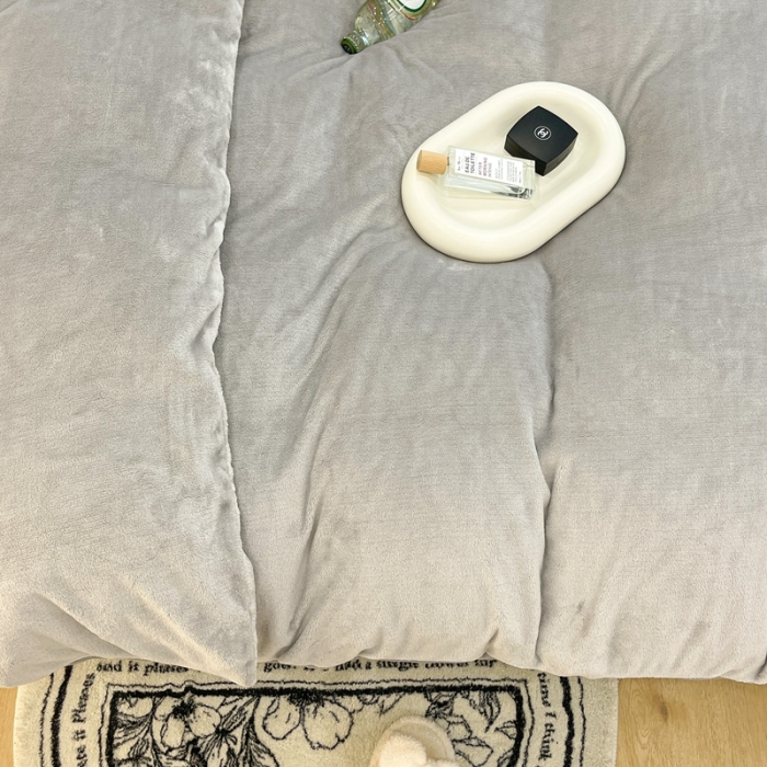 91家纺网 家纺一手货源 找家纺 昔可家纺 2021新款撞色牛奶绒四件套 香奶奶灰