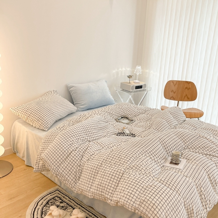 91家纺网 家纺一手货源 找家纺 昔可家纺 2021新款撞色牛奶绒四件套 小白格