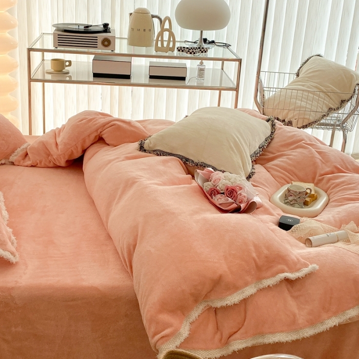 91家纺网 家纺一手货源 找家纺 昔可家纺 2021新款小香香风牛奶绒四件套 小香蜜桃粉