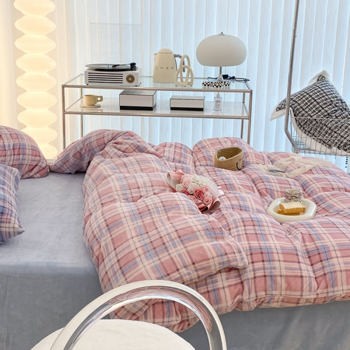 91家纺网 家纺一手货源 找家纺 （总）昔可家纺 2021新款学院风jk格子混搭牛奶绒