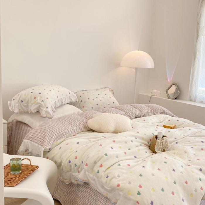 91家纺网 家纺一手货源 找家纺 昔可家纺 2021新款coco雪貂绒四件套 小爱心米白