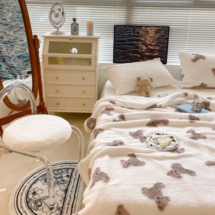 91家纺网 家纺一手货源 找家纺 昔可家纺 2021新款羊羔泰迪绒印花毛毯韩国小熊