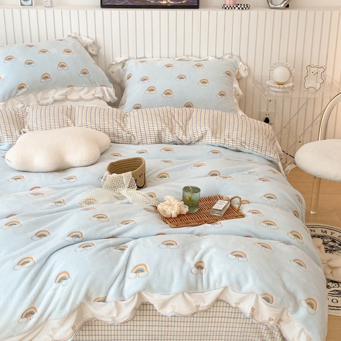 91家纺网 家纺一手货源 找家纺 昔可家纺 2021新款coco雪貂绒四件套 小彩虹蓝