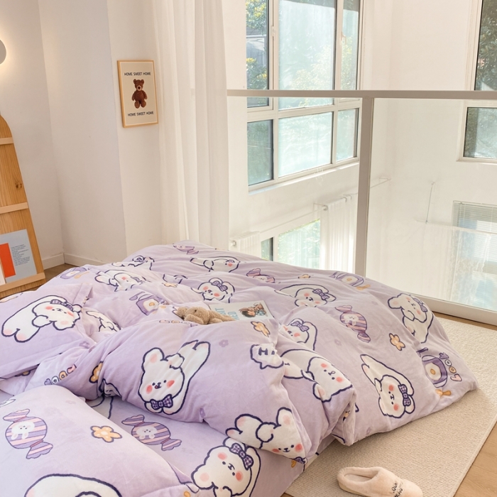 91家纺网 家纺一手货源 找家纺 昔可家纺  2021新款牛奶绒四件套第二组图 梦幻紫兔兔