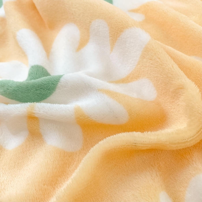 91家纺网 家纺一手货源 找家纺 昔可家纺  2021新款牛奶绒四件套第二组图 奶黄雏菊花