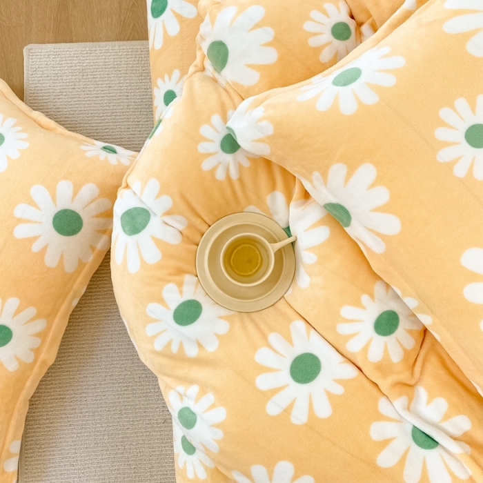 91家纺网 家纺一手货源 找家纺 昔可家纺  2021新款牛奶绒四件套第二组图 奶黄雏菊花