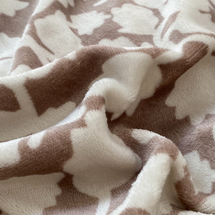 91家纺网 家纺一手货源 找家纺 昔可家纺  2021新款牛奶绒四件套第二组图 如梦之梦