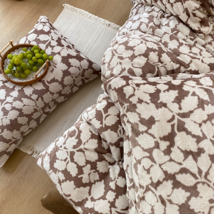 91家纺网 家纺一手货源 找家纺 昔可家纺  2021新款牛奶绒四件套第二组图 如梦之梦