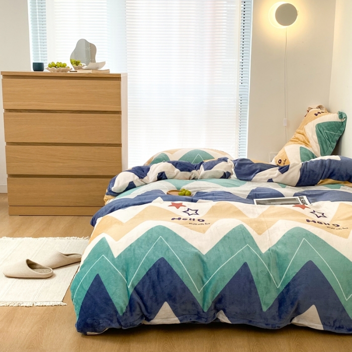 91家纺网 家纺一手货源 找家纺 昔可家纺  2021新款牛奶绒四件套第二组图 时尚曲线