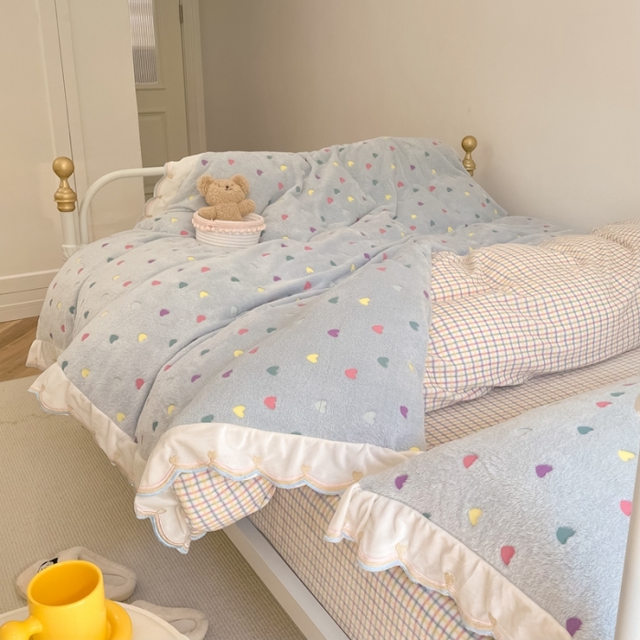 91家纺网 家纺一手货源 找家纺 昔可家纺 2021新款coco雪貂绒四件套 小爱心蓝