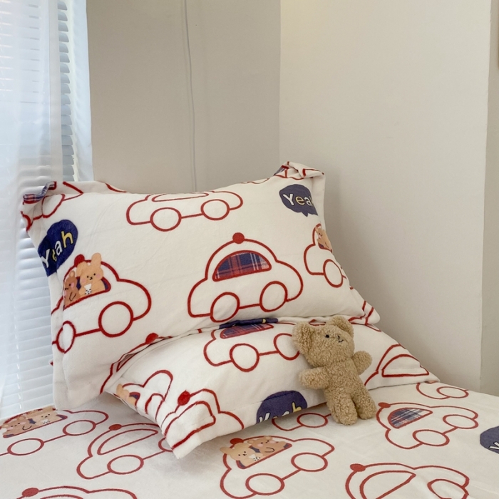 91家纺网 家纺一手货源 找家纺 昔可家纺  2021新款牛奶绒四件套第二组图 小熊汽车