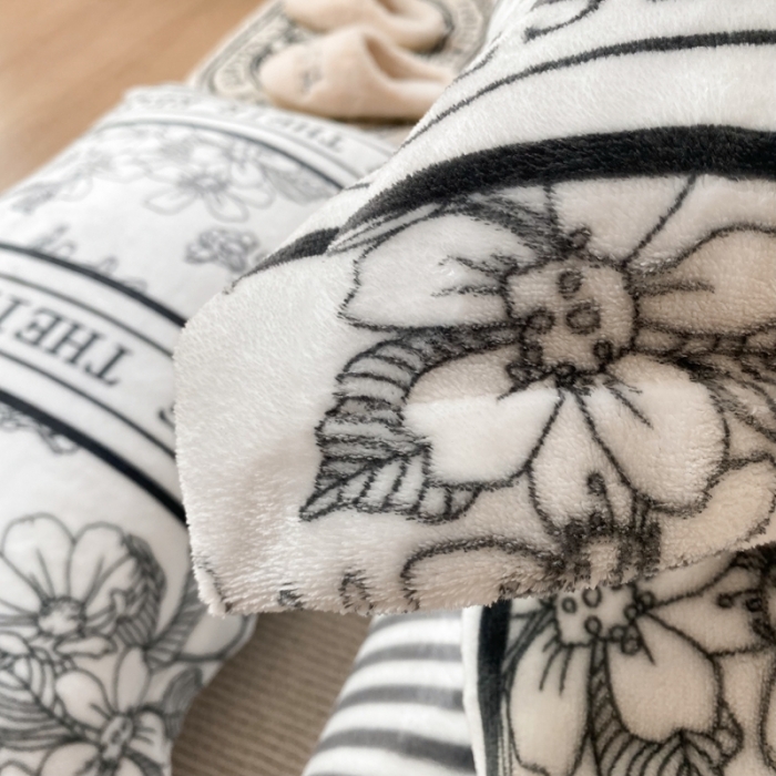 91家纺网 家纺一手货源 找家纺 昔可家纺  2021新款牛奶绒四件套第二组图 优雅生活