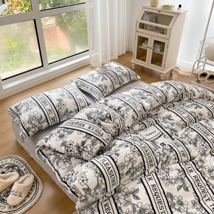 91家纺网 家纺一手货源 找家纺 昔可家纺  2021新款牛奶绒四件套第二组图 优雅生活