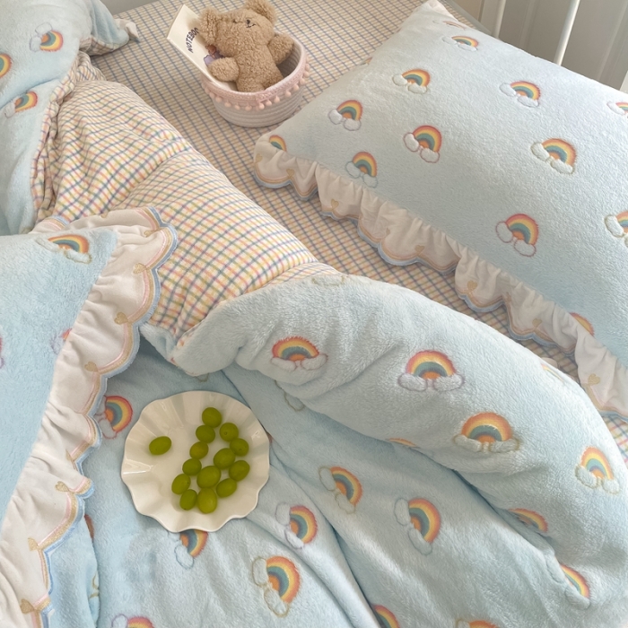 91家纺网 家纺一手货源 找家纺 昔可家纺 2021新款coco雪貂绒四件套 小彩虹蓝