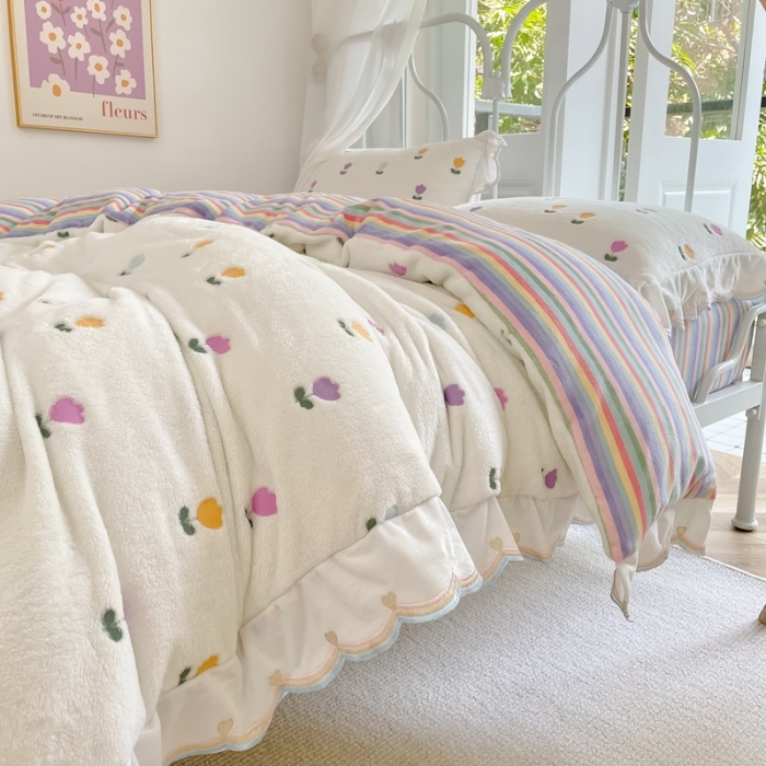 91家纺网 家纺一手货源 找家纺 昔可家纺 2021新款coco雪貂绒四件套 小郁金香白