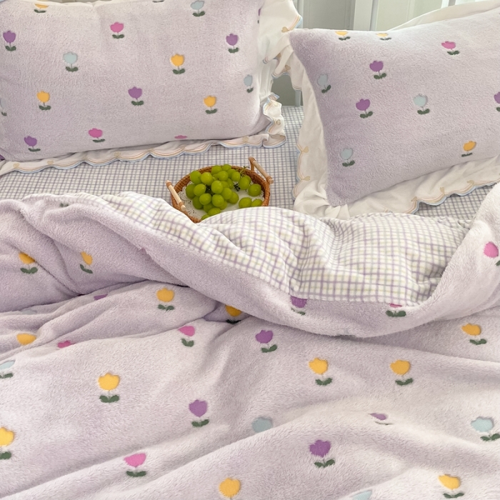 91家纺网 家纺一手货源 找家纺 昔可家纺 2021新款coco雪貂绒四件套 小郁金香紫