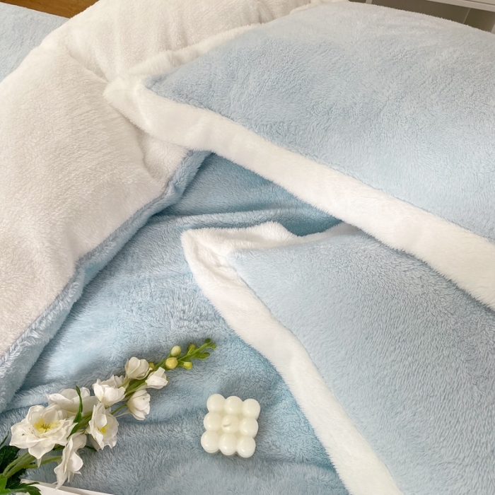 91家纺网 家纺一手货源 找家纺 昔可家纺 2021新款泰迪绒马卡龙色四件套海盐蓝