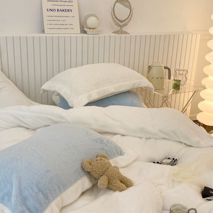 91家纺网 家纺一手货源 找家纺 昔可家纺 2021新款泰迪绒马卡龙色四件套 奶香白