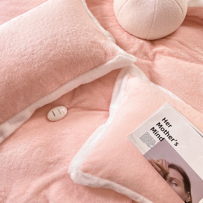 91家纺网 家纺一手货源 找家纺 昔可家纺 2021新款泰迪绒马卡龙色四件套蜜桃粉