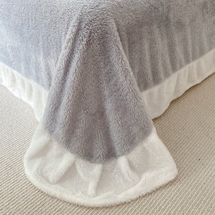 91家纺网 家纺一手货源 找家纺 昔可家纺 2021新款泰迪绒马卡龙色四件套气质灰