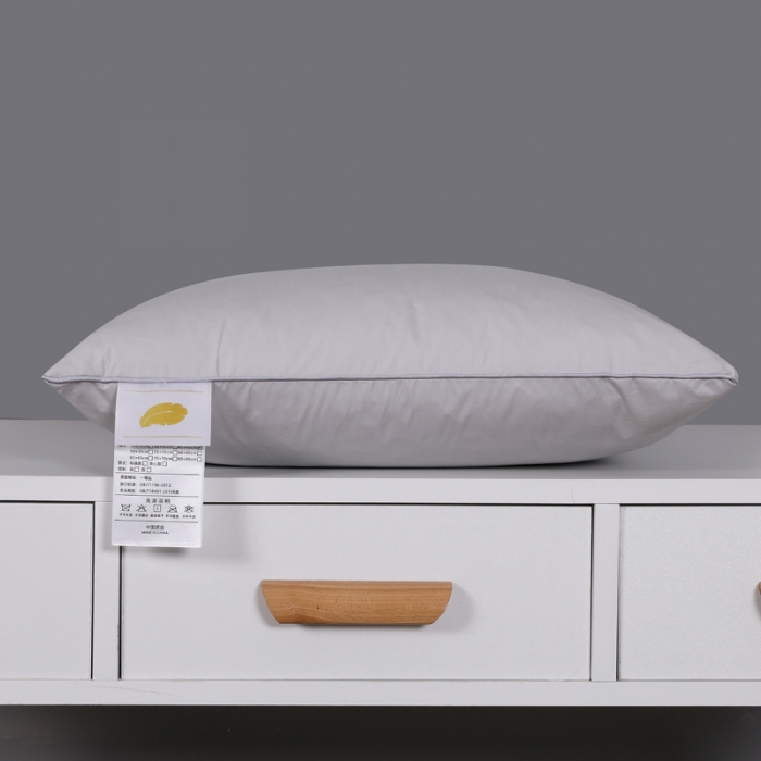 91家纺网 家纺一手货源 找家纺 羽仙子全棉白鹅毛抱枕芯沙发靠垫芯汽车座椅腰垫多用途方枕芯灰色