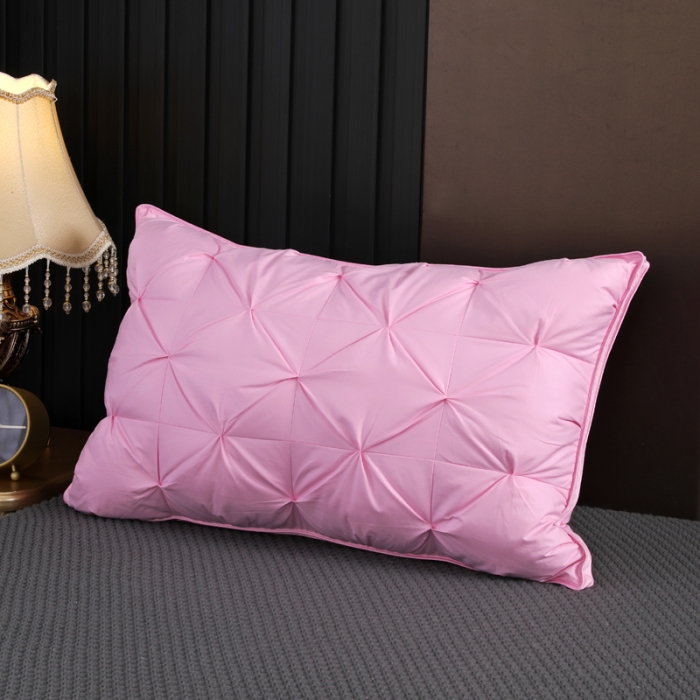 91家纺网 家纺一手货源 找家纺 羽仙子2023新品爆款全棉扭花工艺羽绒枕鹅绒枕头枕芯 粉色