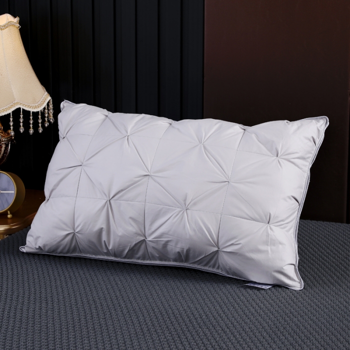 91家纺网 家纺一手货源 找家纺 羽仙子2023新品爆款全棉扭花工艺羽绒枕鹅绒枕头枕芯 灰色
