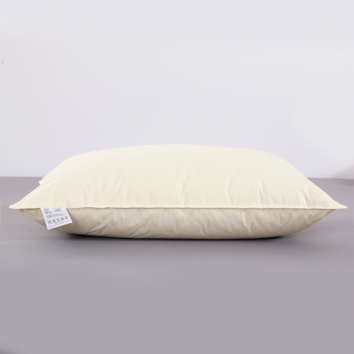 91家纺网 家纺一手货源 找家纺 羽仙子2023新品爆款 全棉双针工艺羽绒枕 鹅绒枕头枕芯黄色