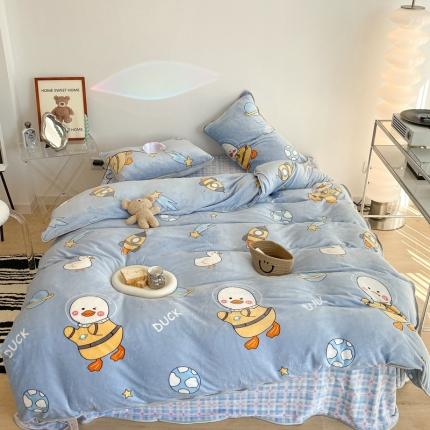 91家纺网 家纺一手货源 找家纺 昔可家纺 2021新款小包边牛奶绒四件套呆萌宇宙鸭