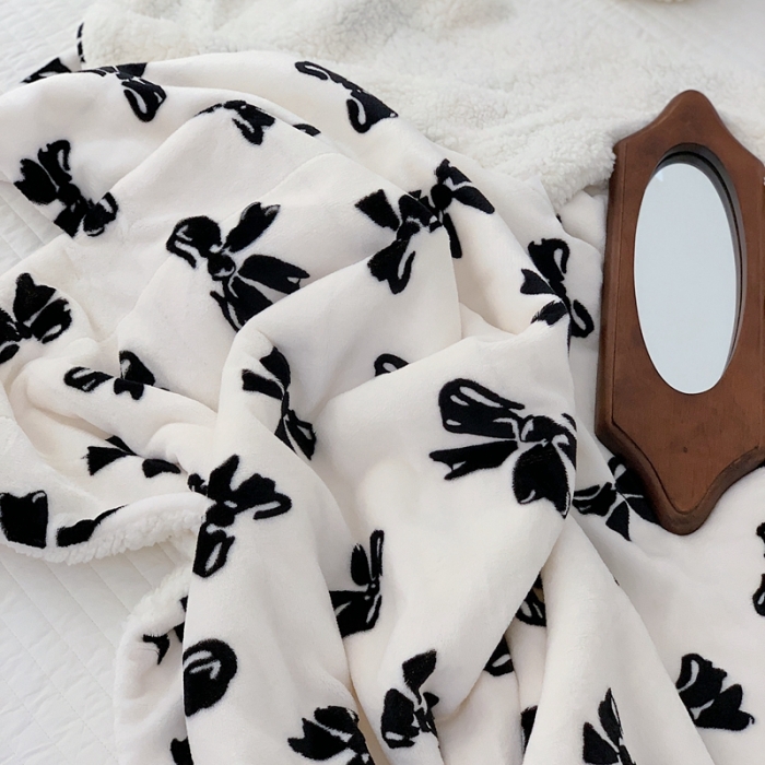 91家纺网 家纺一手货源 找家纺 （总）昔可家纺 2021新款牛奶羊羔绒印花毛毯