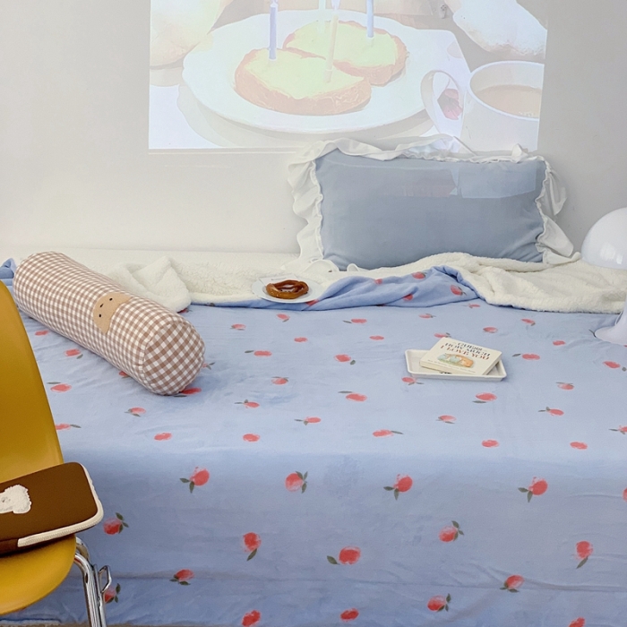 91家纺网 家纺一手货源 找家纺 昔可家纺 2021新款牛奶羊羔绒印花毛毯 元气小小桔蓝